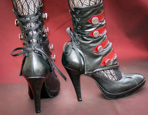 Military-inspired Spats with Buttons and Chain | Circe